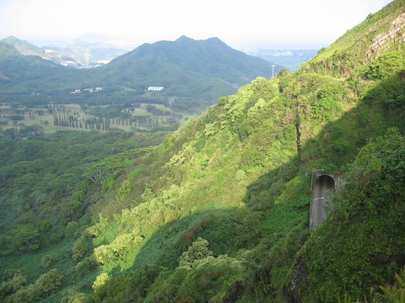 Nuuanu Pali Lookout view